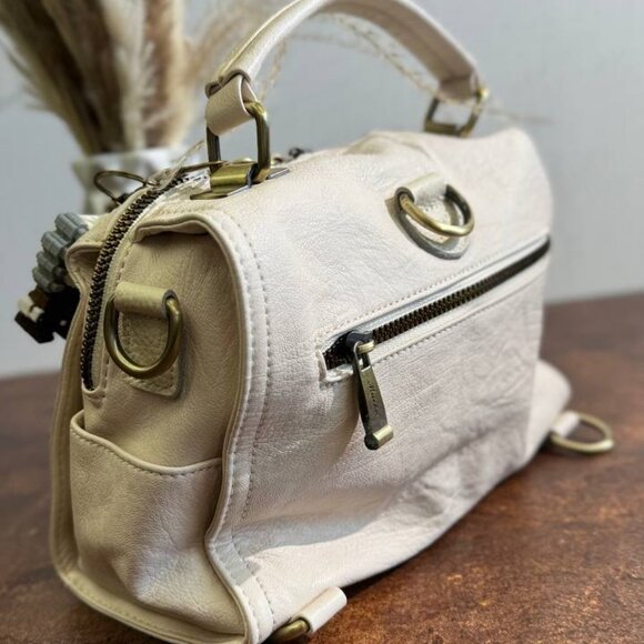 URBAN CHIC Bag-Backpack – Freedom of Style in Every Move - Picture 3 of 13